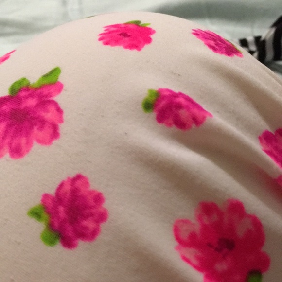 Victoria Secret floral/stripe Bikini Top - Picture 3 of 3